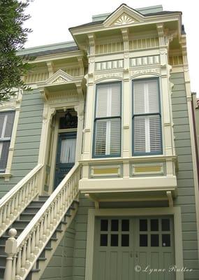 recently painted Noe Valley  Victorian home, color design by Lynne Rutter