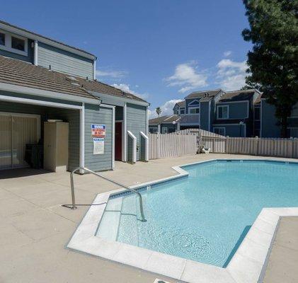 Willow Glen Apartments