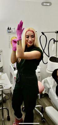 Nurse Maura getting ready to give a LaseMD skin resurfacing treatment.