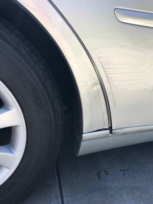 rear door passenger side Car is 2003 Lexus ES 300