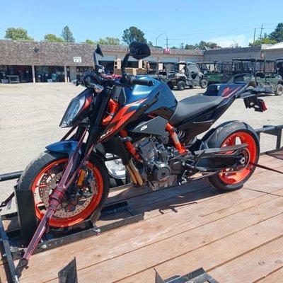 2023 ktm duke 890R