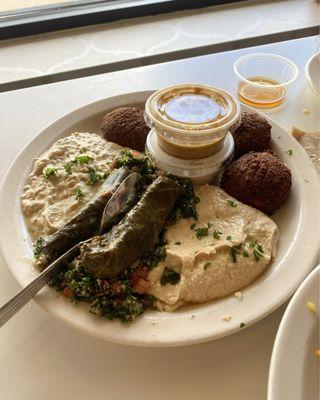 Vegetarian Combo (Dawali, Falafel, Baba ghanouj, hummus)