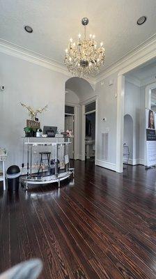 Bright & beautiful foyer