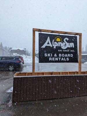 Alpine Sun Ski Shop