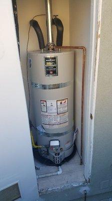 A 50 gallon gas water heater completed today in Long Beach. This is a complete code approved installation, ready for the inspector!