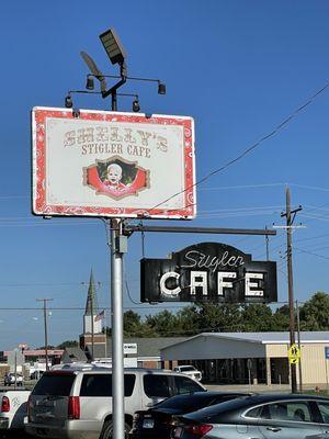 Shelly's Stigler Cafe