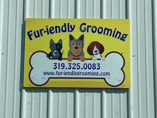 Fur-iendly Grooming