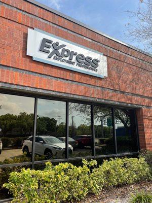 Express Employment Tampa Northwest - Town n Country