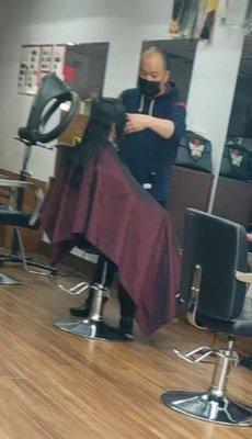 this guy any good for cut men hair cut?i saw him cutting this woman hair. i sat on the chair next to him?