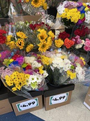 $4.99 bouquets