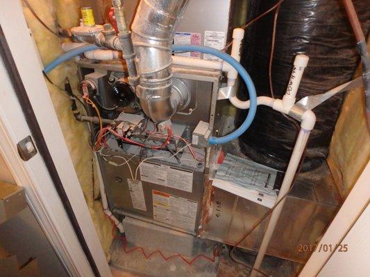 GAS FURNACE IN CLOSET ISSUE