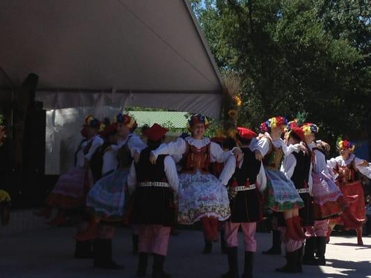 Polish Dancers