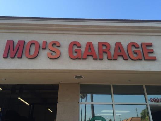 Mo's Garage