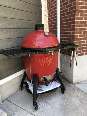 Kamado Big Joe III with FireBoard Drive Regulator/Fan