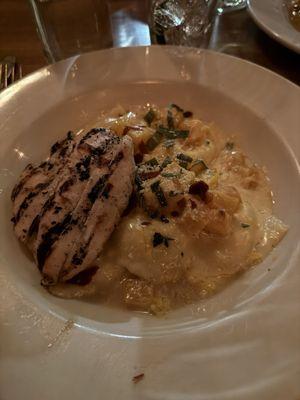 Pumpkin and ricotta ravioli with chicken