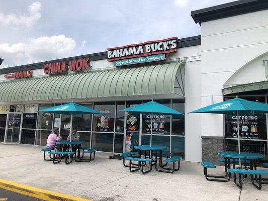 Bahama Buck's - Trinity