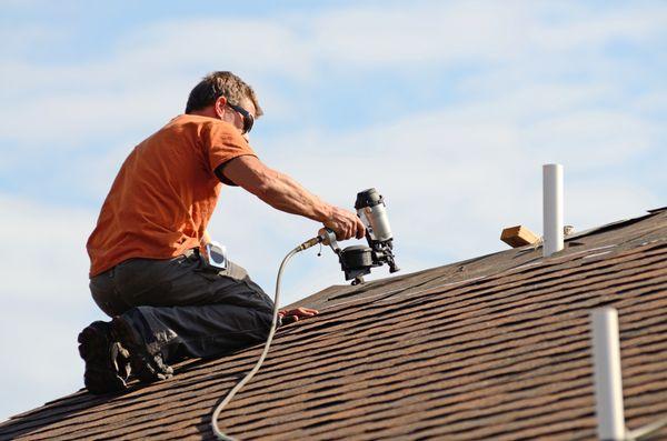 Tennessee Roofing Professionals