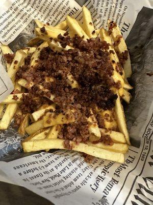 Loaded pound of fries