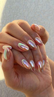 Chrome nails