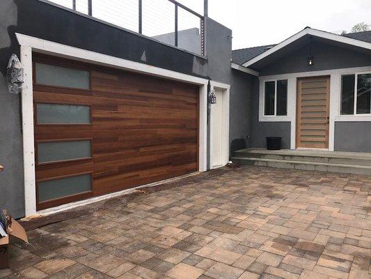 Modern Garage Door In Cedar