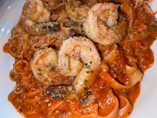 Jambalaya shrimp pasta