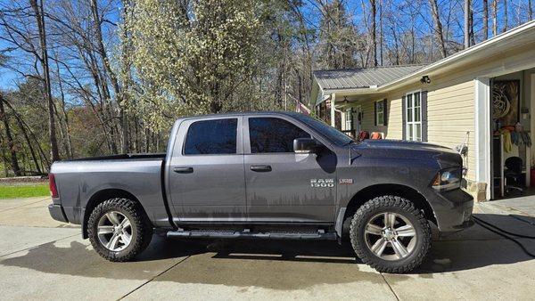 RAM 1500 4X4