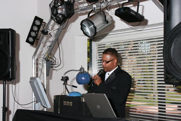 Wedding Style DJ Entertainment