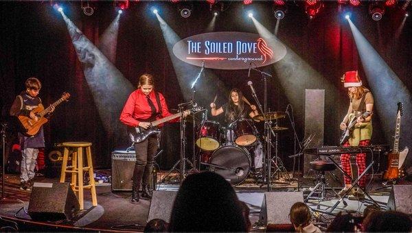 Rock The Stages Music School Aurora 

https://rockthestagesmusicschool.com/