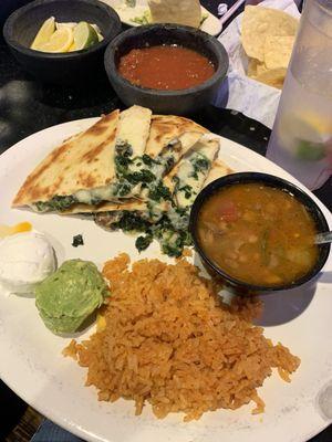 Spinach & mushroom quesadilla