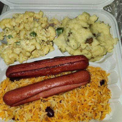 BBQ hot dog plate