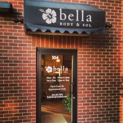 Come on in! Welcome to Bella Fairhaven!