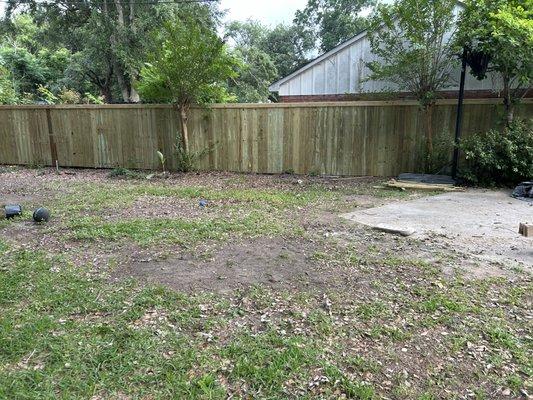 6 ft privacy fence with cap