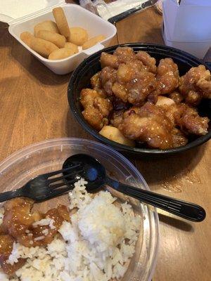 General Tso's chicken with rice, and fried scallops. Freshest chicken I've ever had in a Chinese restaurant/to go. Scallops was also yummy!