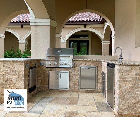 OUTDOOR KITCHENS