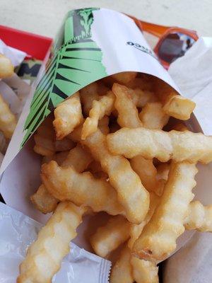 large crinkle cut fries