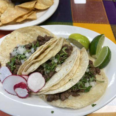 3 Bisteck Tacos (steak)