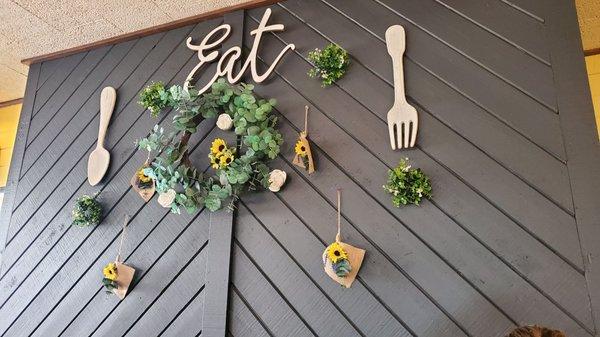 Dining room decoration