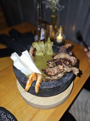 Molcajete Mixto