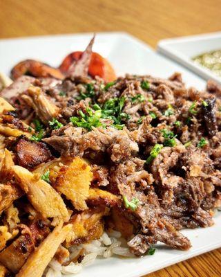 Close up of the beef and chicken shawarma at JoJo's