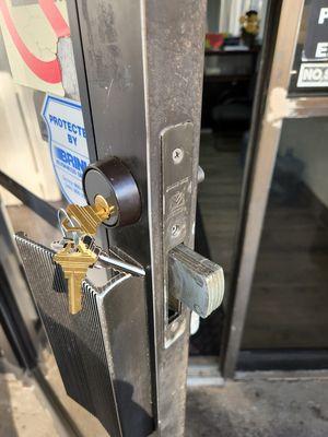 Commercial rekey, lock replacement and repair.