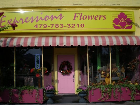 MONDAY - FRIDAY 7:30 AM - 5:00 PM
 SATURDAY 7:30 AM - 2 PM
 479-783-3210 or www.ExpressionsFlowers.com