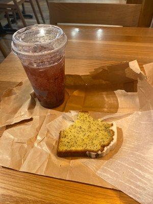 Blueberry sparking refresher and poppy seed loaf