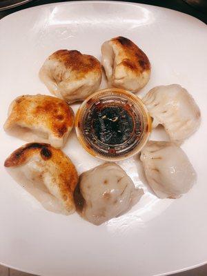 N12. Pork Dumpling Fried