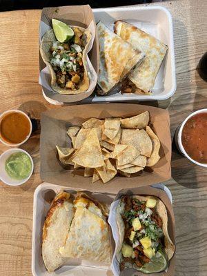 Top L=R Chicken taco, carnitas gringa, chips & medium salsa, al pastor, shrimp gringa. Mild & habanero salsa. ALL DELICIOUS