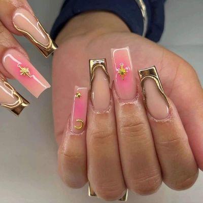 Luxury nails