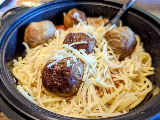 Spaghetti & Meatballs