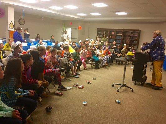 Great crowd for magic show today!