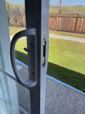 New lock, installed by Sergio.