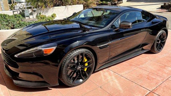 2015 Aston Martin Vanquish