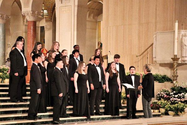 Mt. Pleasant High School Chamber Choir from Iowa